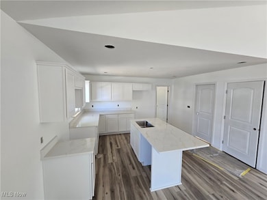 3908 Stow Rd, Stow, OH 44224 - photo 3