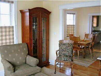 136 Appleton St unit 2N, Cambridge, MA 02138 - photo 4