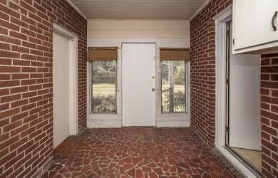 1305 Elm St, Conway, SC 29526 - photo 3