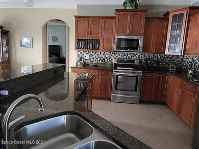 424 Harmony Ln, Titusville, FL 32780 - photo 4