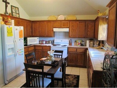 617 Bent Tree Rd, Noble, OK 73068 - photo 7