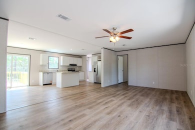 192 Freedom Dr, Frostproof, FL 33843 - photo 5