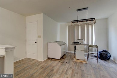 1543 Holbrook St, Baltimore, MD 21202 - photo 6