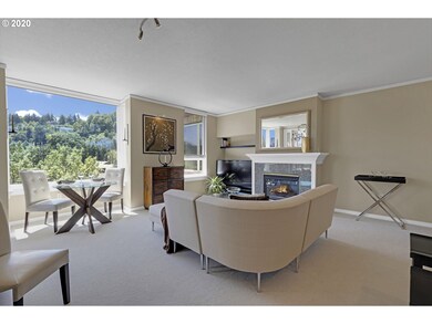 Living Room/Dining Room