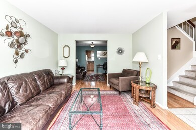 3080 White Birch Ct, Fairfax, VA 22031 - photo 4