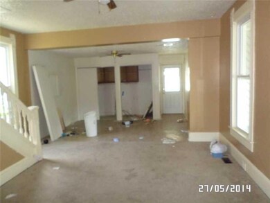 240 S Fisher St, Wabash, IN 46992 - photo 4