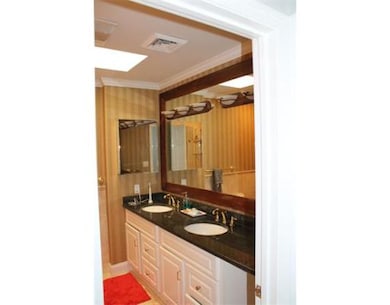 50 Saint Stephen St unit 9, Boston, MA 02115 - photo 5