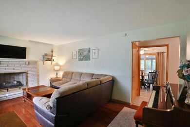 5309 Hedgewood Rd, Columbus, OH 43229 - photo 7