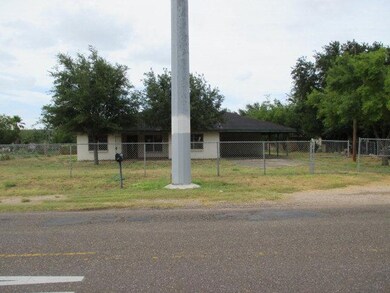 9 W Rogers Rd, Edinburg, TX 78541 - photo 3