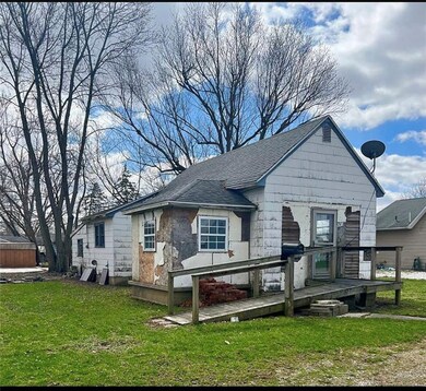 2015 N F St, Elwood, IN 46036 - photo 2