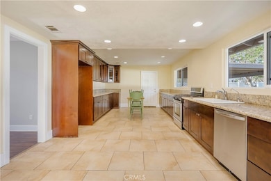 16810 Tava Ln, Riverside, CA 92504 - photo 6