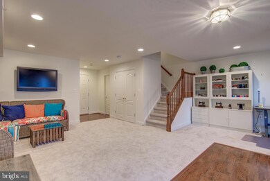 25785 Mews Terrace, Chantilly, VA 20152 - photo 6