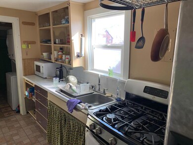 85 s cottage kitch