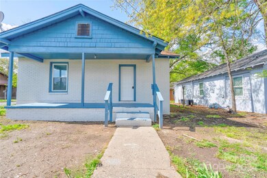 817 Buffalo St, Shelby, NC 28150 - photo 2