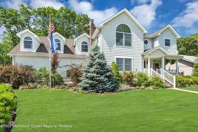 457 Roosevelt Ave, Oakhurst, NJ 07755 - photo 3