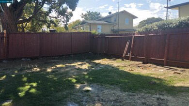 1450 Curtis St, Berkeley, CA 94702 - photo 7