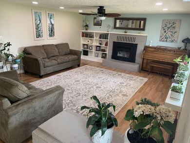 111 Hornby Rd, Grandview, WA 98930 - photo 2