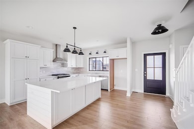 2422 SE 5th St, West Des Moines, IA 50265 - photo 4