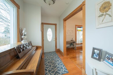 308_E_Chart_Street_04