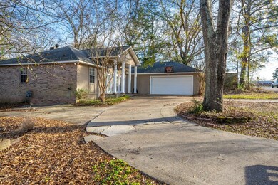 400 West Ave N, McComb, MS 39648 - photo 3