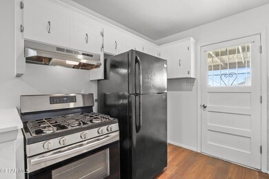 3030 Frankfort Ave, El Paso, TX 79930 - photo 6