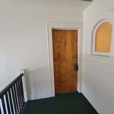 2001 Brun St unit 3, Houston, TX 77019 - photo 2