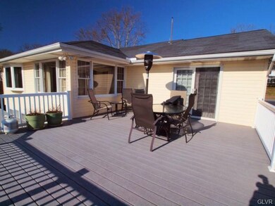 3650 Southwood Dr, Easton, PA 18045 - photo 4