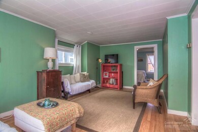 1155 NW Columbia St, Bend, OR 97701 - photo 4