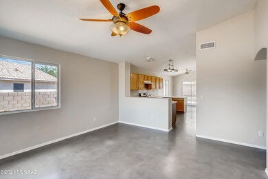 5-193952881-06 Foyer