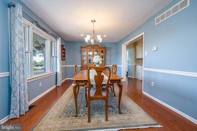 1525 Liberty Bell Dr, Harleysville, PA 19438 - photo 6