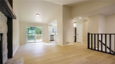 4328 Buckingham Place, Duluth, GA 30096 - photo 5