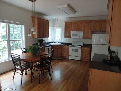 15324 Carlton Forest Ct, Chesterfield, VA 23832 - photo 5