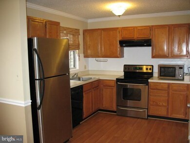 410 Knollwood Ct, Stafford, VA 22554 - photo 3