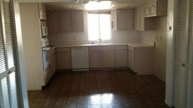 1102 kitchen 2015