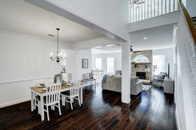 4004 E Cedar Trail Ct, Pearland, TX 77584 - photo 4