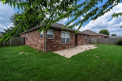 4002 SW Hansom Loop, Bentonville, AR 72712 - photo 4