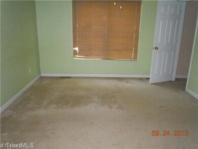 2nd Bedroom.