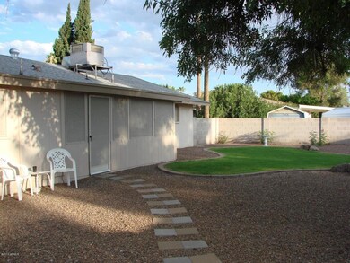BACKYARD/ENCLOSED PATIO