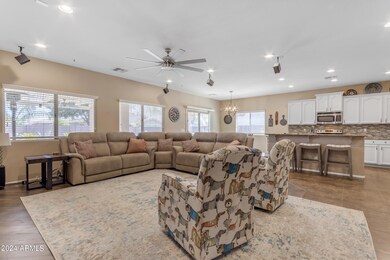 618 W Yellow Wood Ave, San Tan Valley, AZ 85140 - photo 6