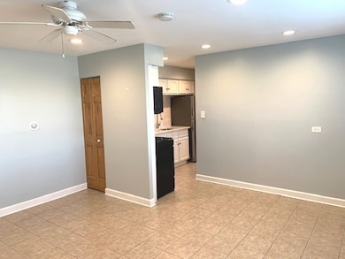 7300 S 78th Ave unit 4, Bridgeview, IL 60455 - photo 3