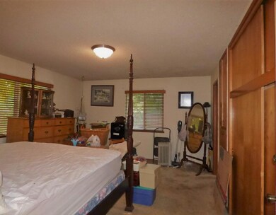 2104 Cullison Ln, Grants Pass, OR 97527 - photo 7