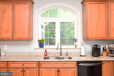 22902 S Pembrook Dr, Hollywood, MD 20636 - photo 6