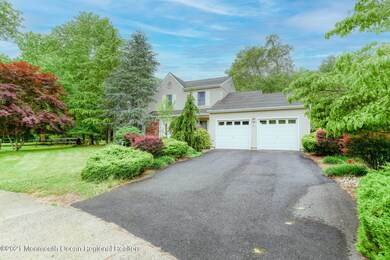 10 Forge Ct, Marlboro, NJ 07746 - photo 2