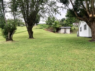 107 Cotton Dr, Tyner, KY 40486 - photo 5