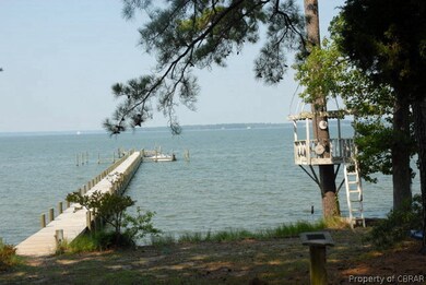 112 Tabernacle Ln, Weems, VA 22576 - photo 3