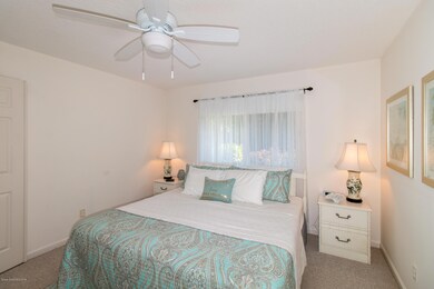 7-926 Oswego Ave07