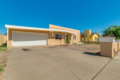 5438 W Cambridge Ave, Phoenix, AZ 85035 - photo 2