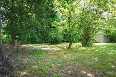 807 Arch St, High Point, NC 27260 - photo 7