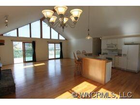 65 Miranda Knoll, Leicester, NC 28748 - photo 3