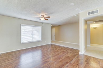 4155 W Laurel Ln, Phoenix, AZ 85029 - photo 3